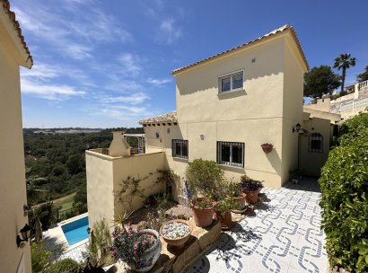 Villa · Herverkoop - Orihuela Costa · Villamartín · Alicante · Spanje