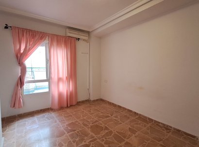 Appartement · Herverkoop - Torrevieja · Alicante · Spanje