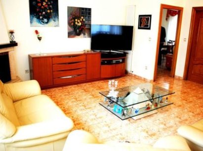 Villa · Herverkoop - Orihuela Costa · La Zenia · Alicante · Spanje