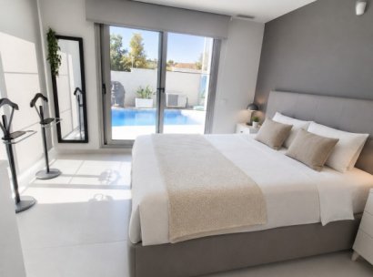 Villa · Herverkoop - San Miguel de Salinas · Alicante · Spanje