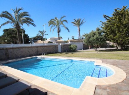 Villa · Reventa - Cabo Roig · Alicante · España