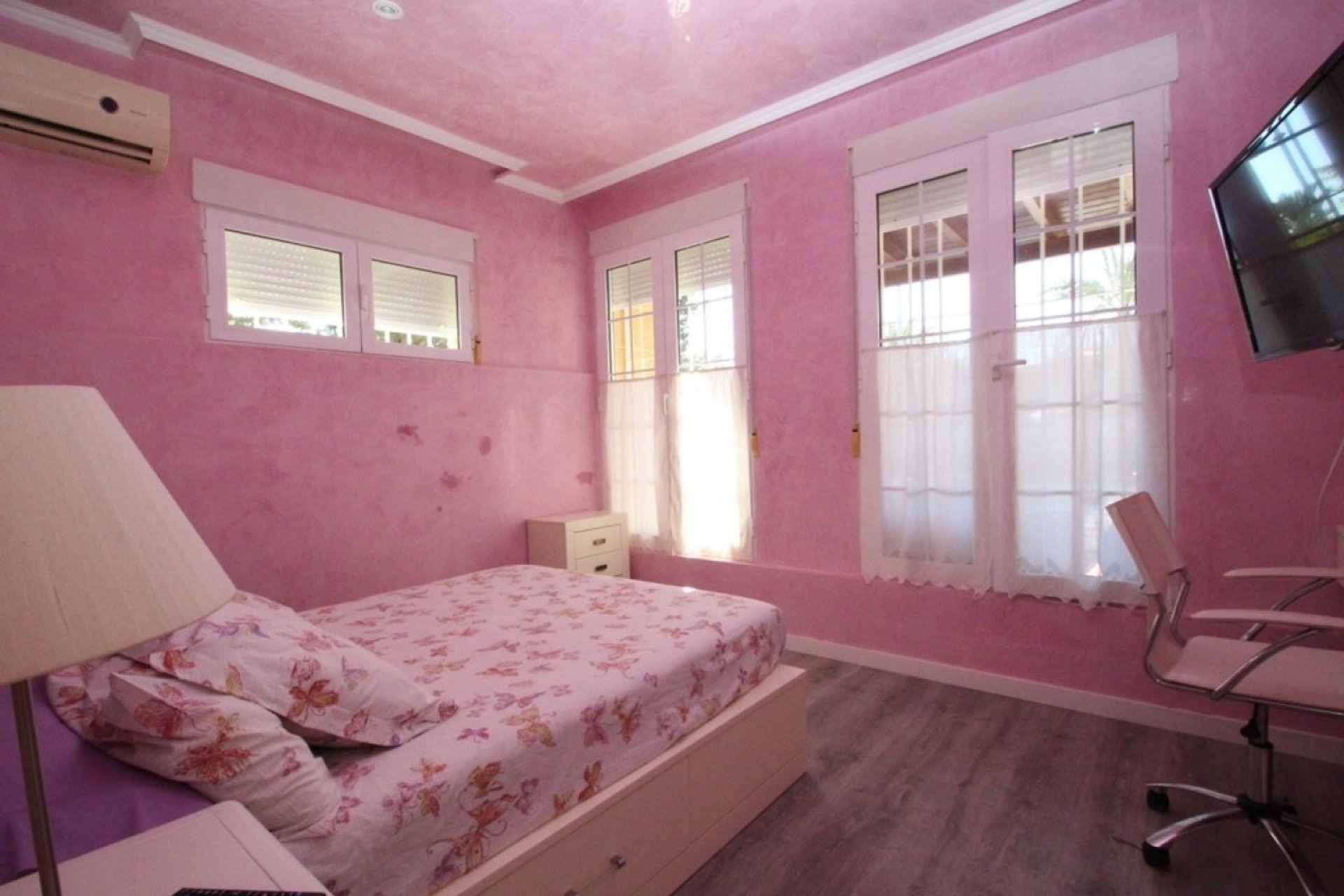 Resale - Villa - Cabo Roig - Costa Blanca South