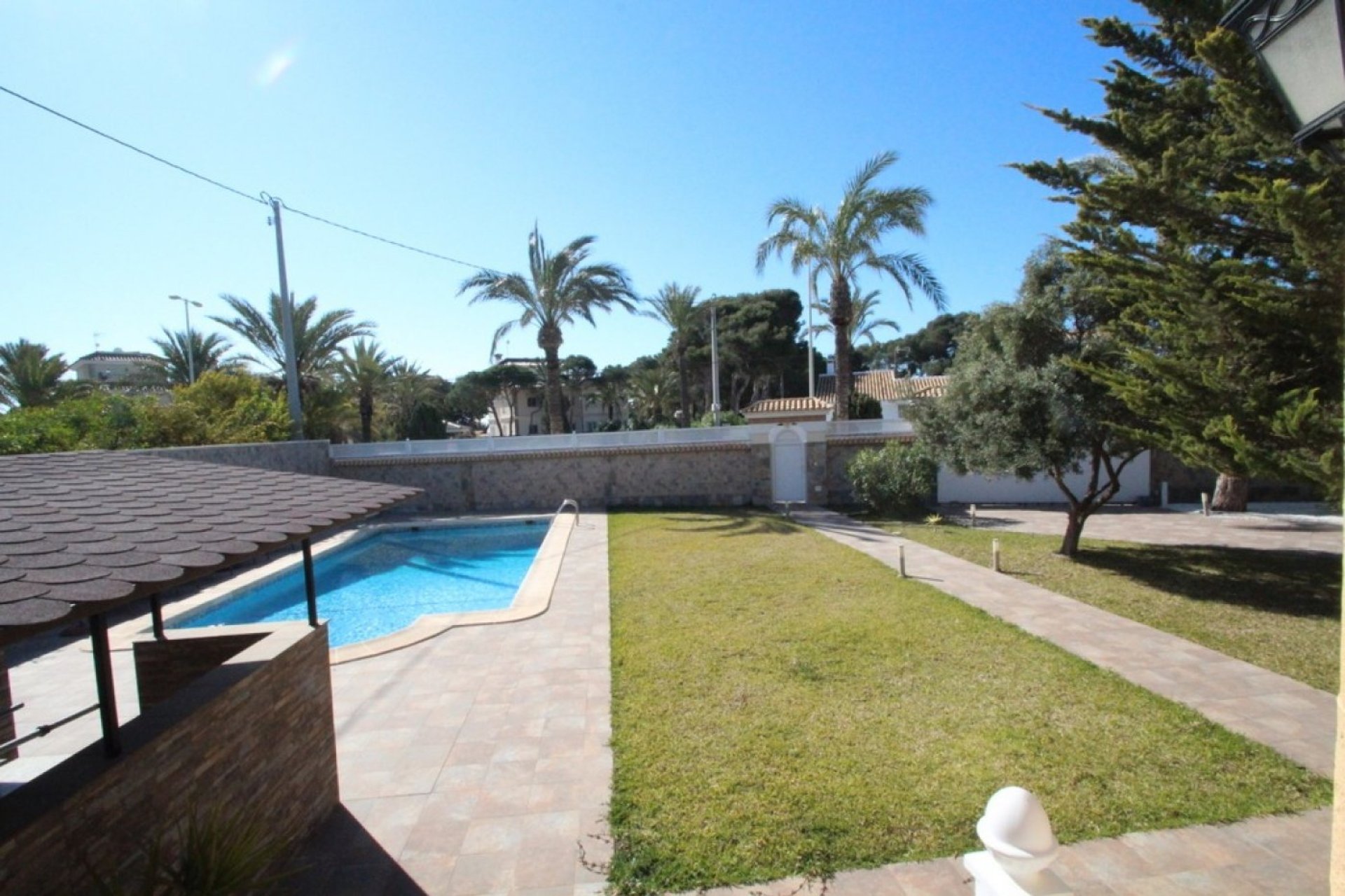 Resale - Villa - Cabo Roig - Costa Blanca South