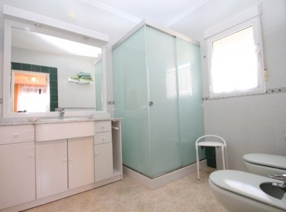 Villa · Reventa - Cabo Roig · Alicante · España