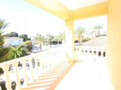 Villa · Reventa - Cabo Roig · Alicante · España