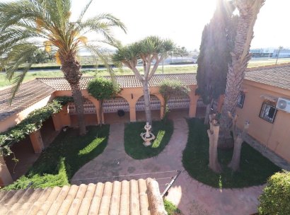 Villa · Herverkoop - Torrevieja · El chaparral · Alicante · Spanje