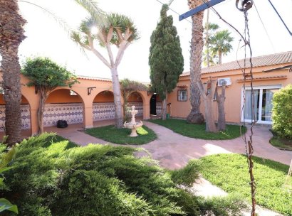 Villa · Herverkoop - Torrevieja · El chaparral · Alicante · Spanje