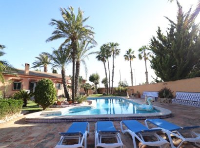 Villa · Herverkoop - Torrevieja · El chaparral · Alicante · Spanje