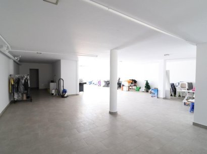 Villa · Herverkoop - Guardamar del Segura · Urbanizaciones · Alicante · Spanje