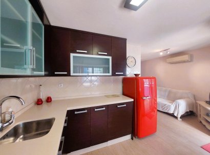 Appartement · Herverkoop - Torrevieja · Playa de los Locos · Alicante · Spanje