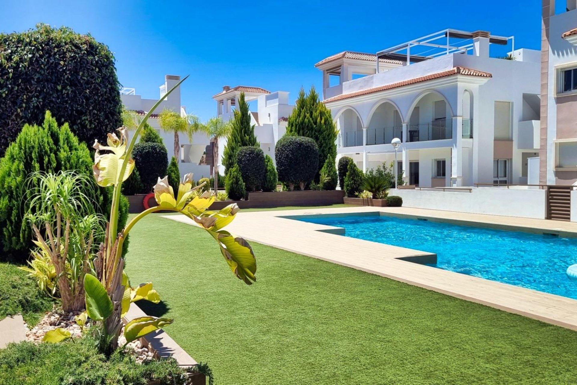 Resale - Upper-floor bungalow - Rojales - Costa Blanca South