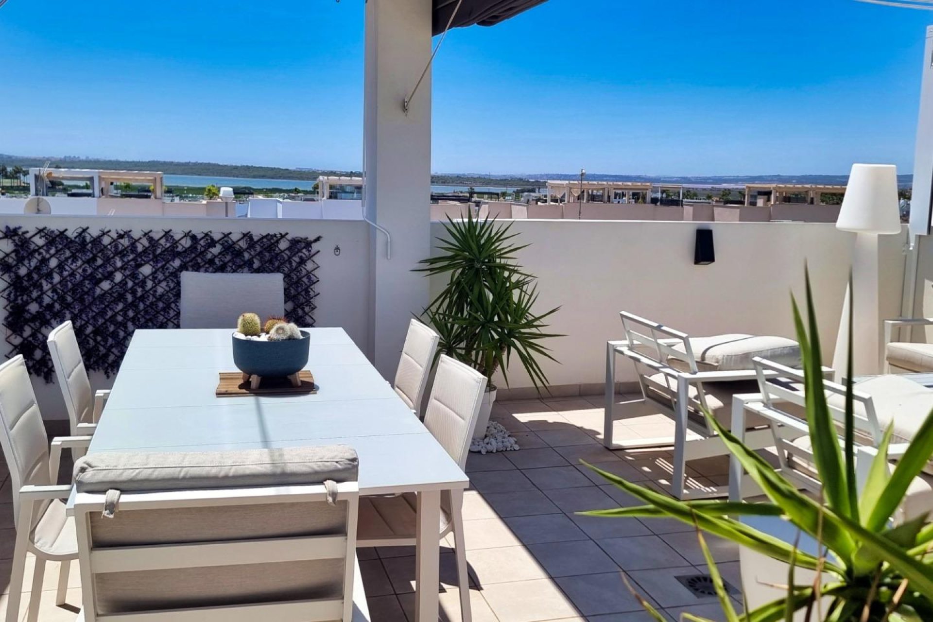 Resale - Upper-floor bungalow - Rojales - Costa Blanca South