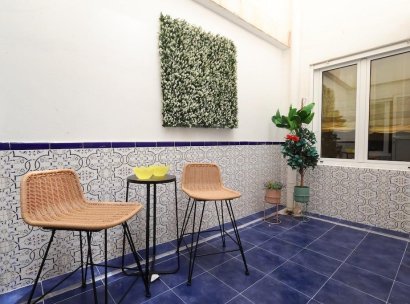 Appartement · Herverkoop - Torrevieja · Alicante · Spanje