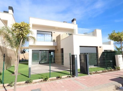 Villa · Herverkoop - Torre Pacheco · Santa Rosalia Lake And Life Resort · Murcia · Spanje