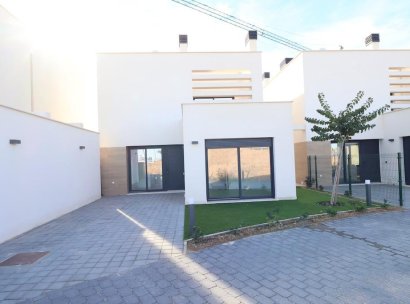 Villa · Herverkoop - Torre Pacheco · Santa Rosalia Lake And Life Resort · Murcia · Spanje