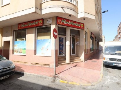 Bedrijfsruimte · Herverkoop - Torrevieja · Estacion de autobuses · Alicante · Spanje