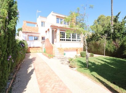 Villa · Herverkoop - Orihuela Costa · Villamartín · Alicante · Spanje