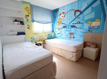 Duplex penthouse · Herverkoop - Mil Palmeras · Alicante · Spanje
