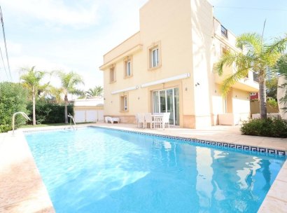 Villa · Herverkoop - Cabo Roig · Alicante · Spanje