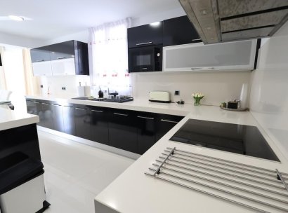 Villa · Herverkoop - Cabo Roig · Alicante · Spanje