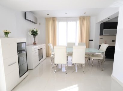 Villa · Herverkoop - Cabo Roig · Alicante · Spanje