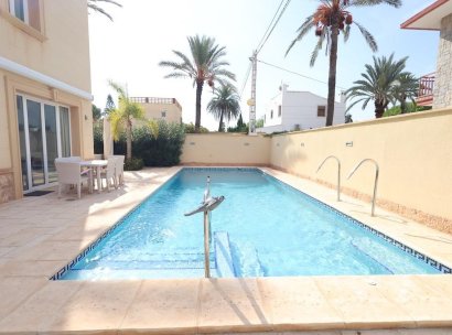 Villa · Herverkoop - Cabo Roig · Alicante · Spanje