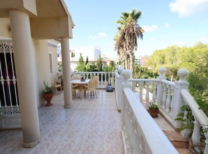 Villa · Herverkoop - Orihuela Costa · Villamartín - Las Filipinas · Alicante · Spanje