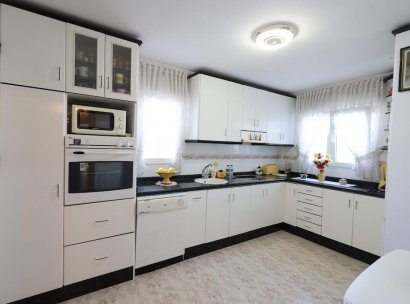 Villa · Herverkoop - Orihuela Costa · Villamartín - Las Filipinas · Alicante · Spanje