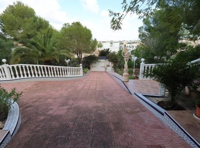 Villa · Herverkoop - Orihuela Costa · Villamartín - Las Filipinas · Alicante · Spanje