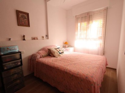 Appartement · Herverkoop - Torrevieja · La Mata pueblo · Alicante · Spanje