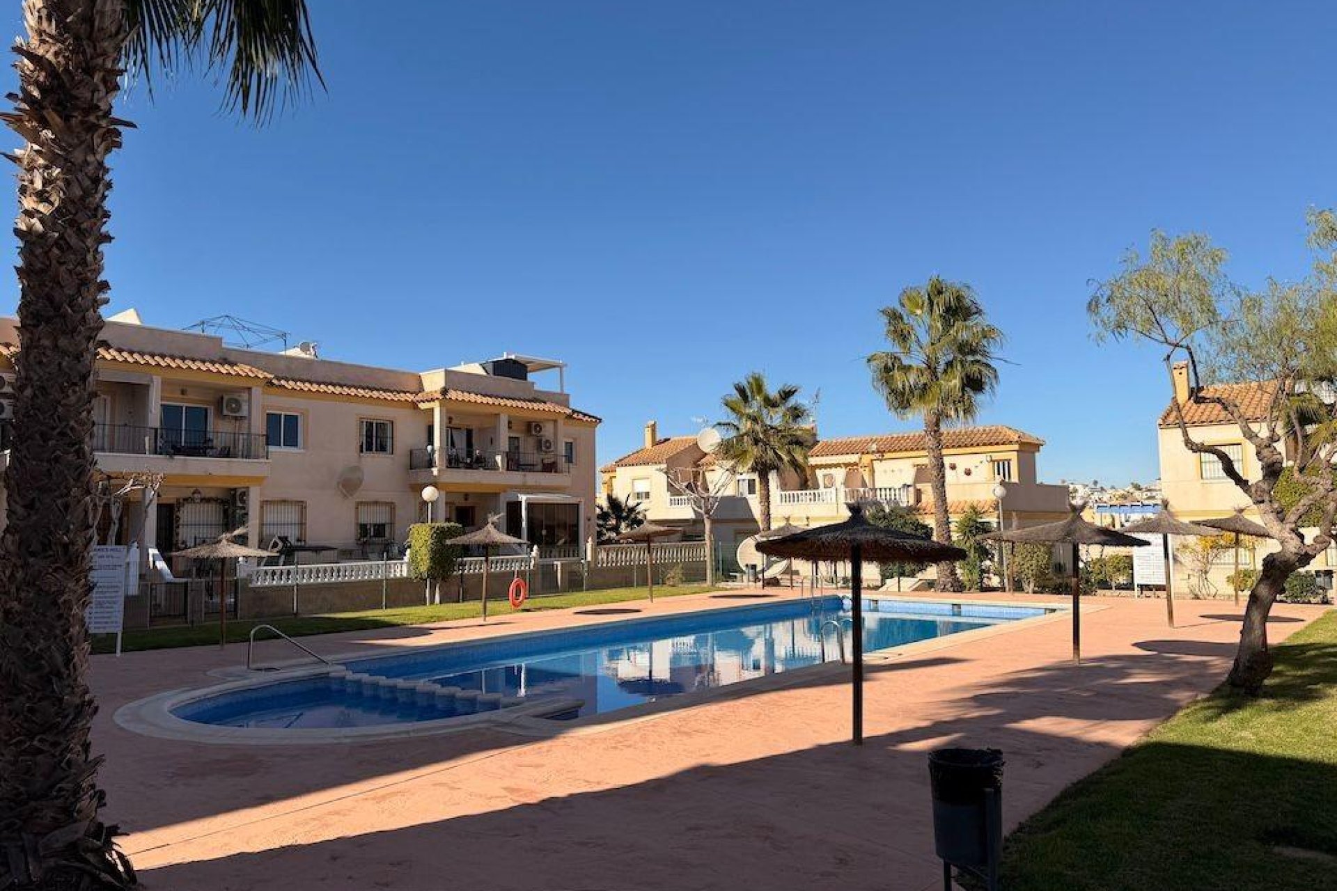 Herverkoop - Bungalow - Orihuela Costa - Costa Blanca South