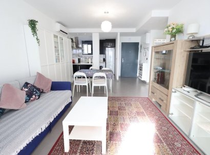 Bungalow · Herverkoop - Orihuela Costa · La Zenia · Alicante · Spanje