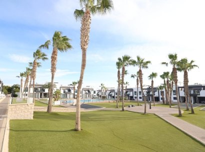 Bungalow · Herverkoop - Orihuela Costa · La Zenia · Alicante · Spanje