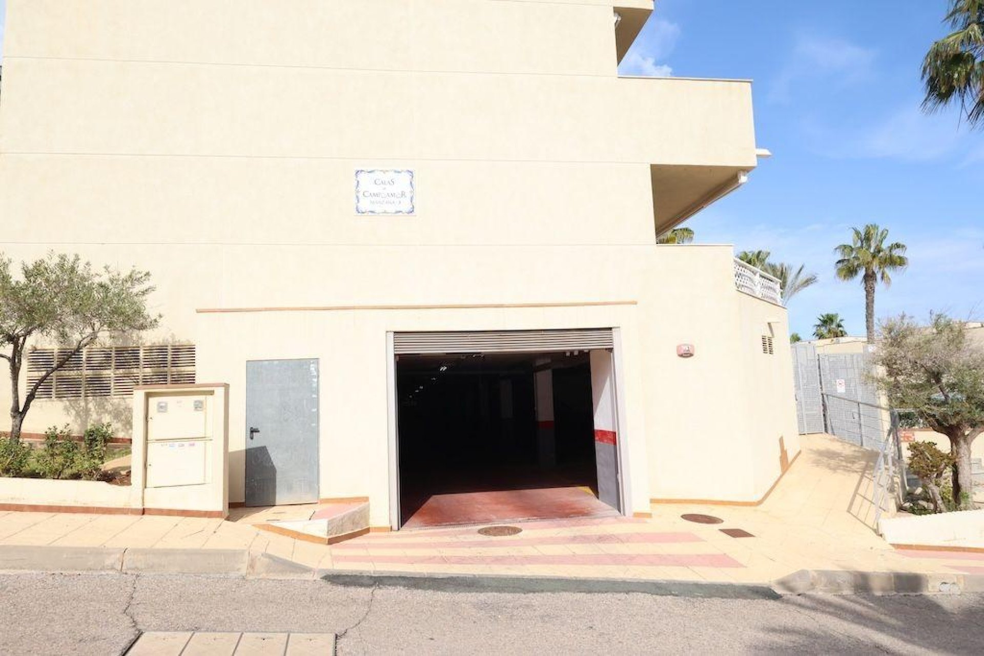 Återförsäljning - Parkering - Orihuela Costa - Costa Blanca South