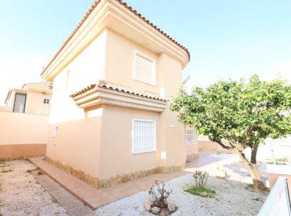 Fjällstuga · Återförsäljning - Torrevieja · Los Balcones - Los Altos del Edén · Alicante · Spanien