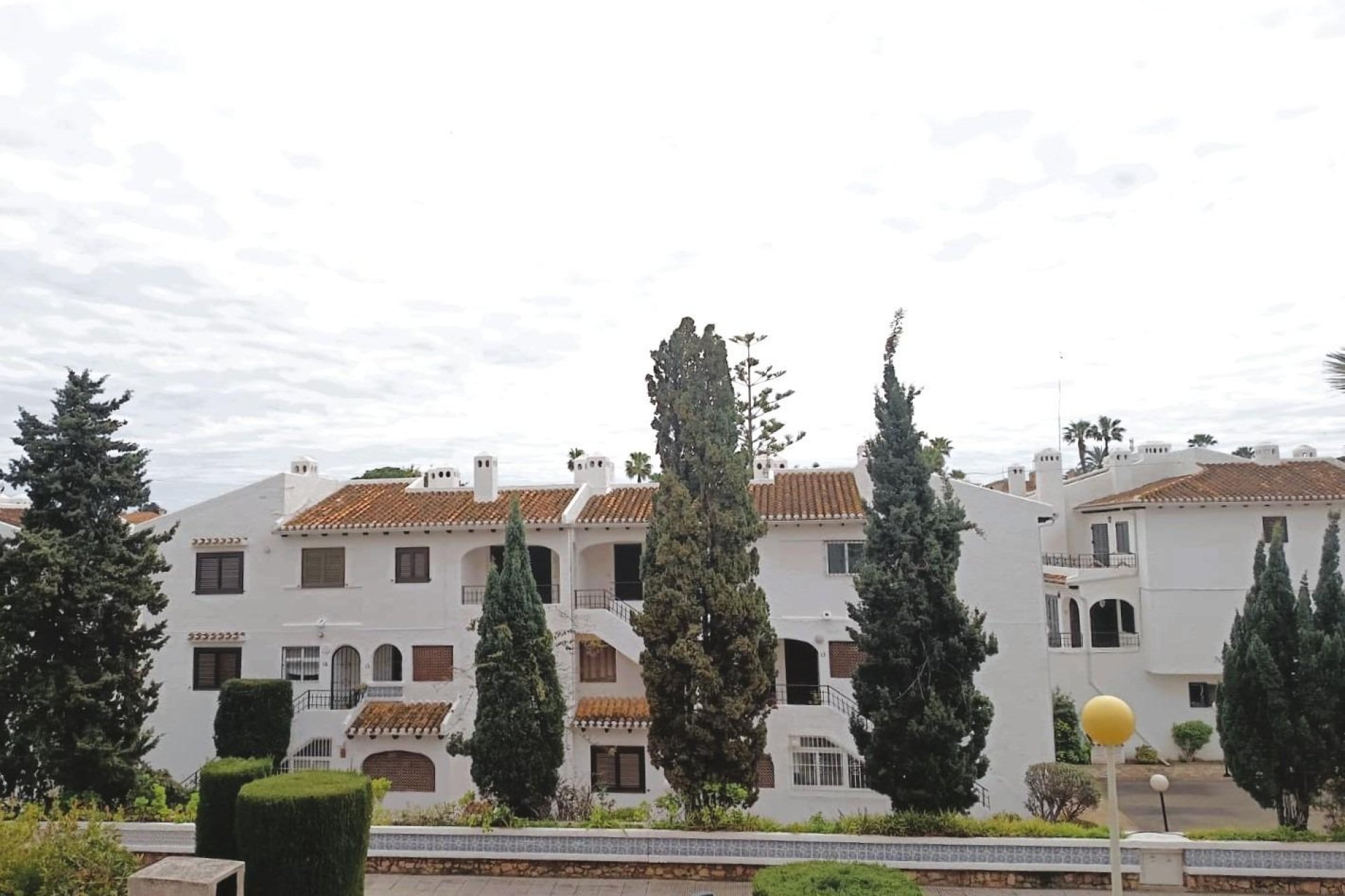 Resale - Semi-detached house - Cabo Roig - Costa Blanca South