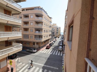Appartement · Herverkoop - Torrevieja · Acequion · Alicante · Spanje