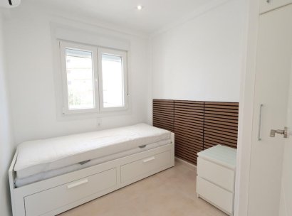 Bungalow bovenverdieping · Herverkoop - Orihuela Costa · La Zenia · Alicante · Spanje