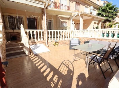Twee-onder-een-kapwoning · Herverkoop - Orihuela Costa · La Zenia · Alicante · Spanje
