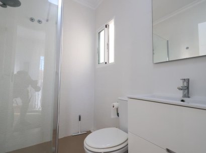Twee-onder-een-kapwoning · Herverkoop - Orihuela Costa · La Zenia · Alicante · Spanje