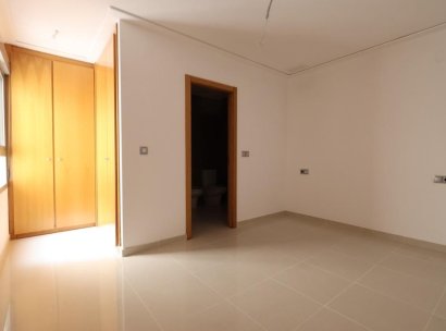 Appartement · Herverkoop - Torrevieja · La Mata pueblo · Alicante · Spanje