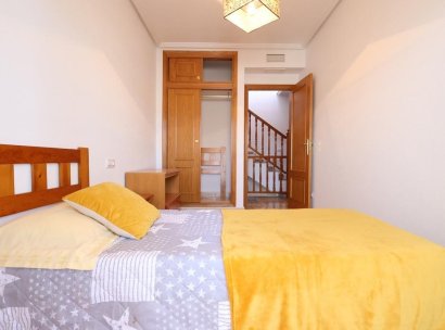 Twee-onder-een-kapwoning · Herverkoop - Orihuela Costa · La Ciñuelica · Alicante · Spanje