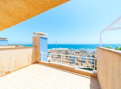 Twee-onder-een-kapwoning · Herverkoop - Orihuela Costa · Campoamor · Alicante · Spanje