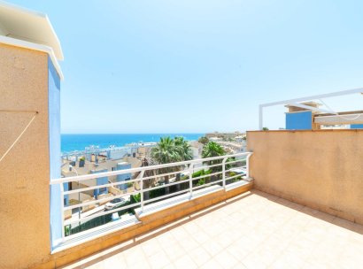 Twee-onder-een-kapwoning · Herverkoop - Orihuela Costa · Campoamor · Alicante · Spanje