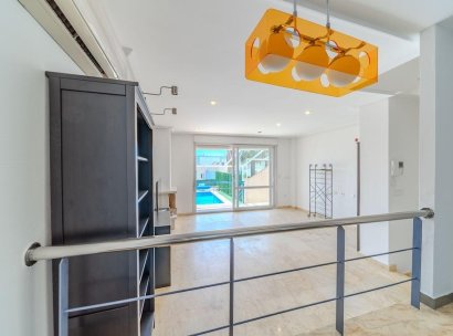 Twee-onder-een-kapwoning · Herverkoop - Orihuela Costa · Campoamor · Alicante · Spanje