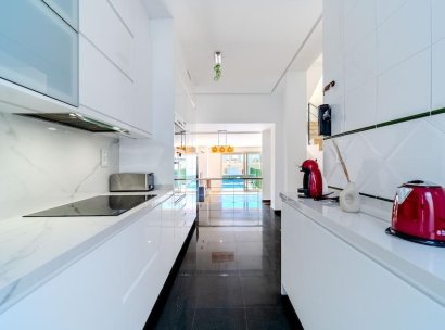 Twee-onder-een-kapwoning · Herverkoop - Orihuela Costa · Campoamor · Alicante · Spanje