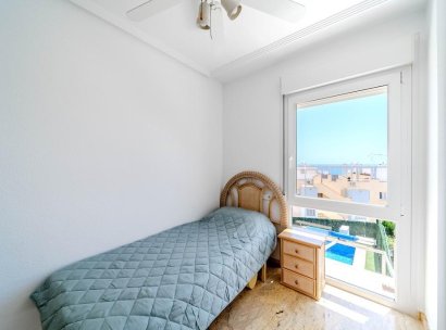 Twee-onder-een-kapwoning · Herverkoop - Orihuela Costa · Campoamor · Alicante · Spanje