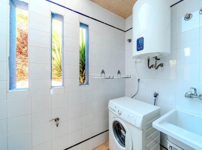 Twee-onder-een-kapwoning · Herverkoop - Orihuela Costa · Campoamor · Alicante · Spanje