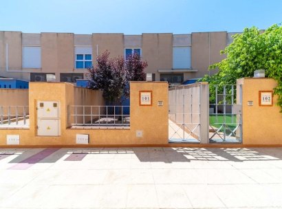 Twee-onder-een-kapwoning · Herverkoop - Orihuela Costa · Campoamor · Alicante · Spanje