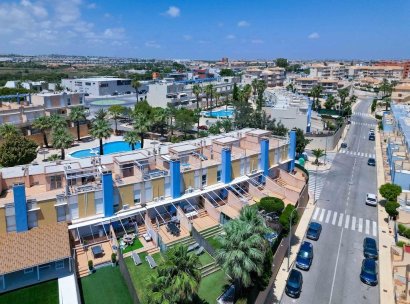 Twee-onder-een-kapwoning · Herverkoop - Orihuela Costa · Campoamor · Alicante · Spanje